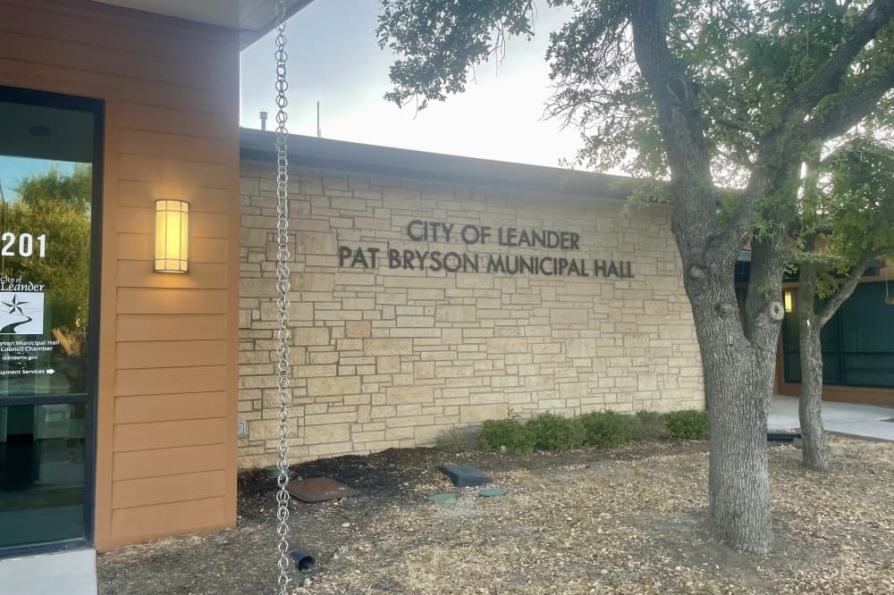 Leander City Council maintains property tax rate, approves $453 million budget