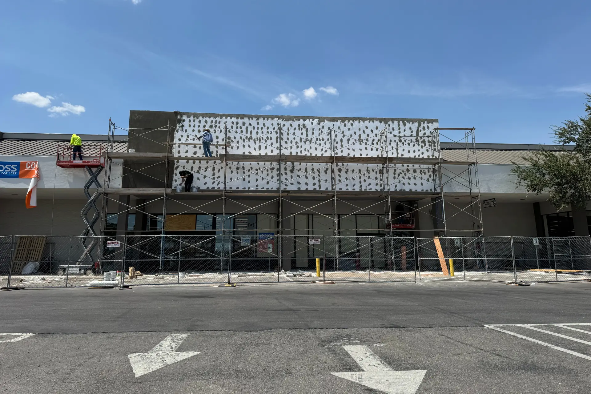 Ross could open new South Austin department store