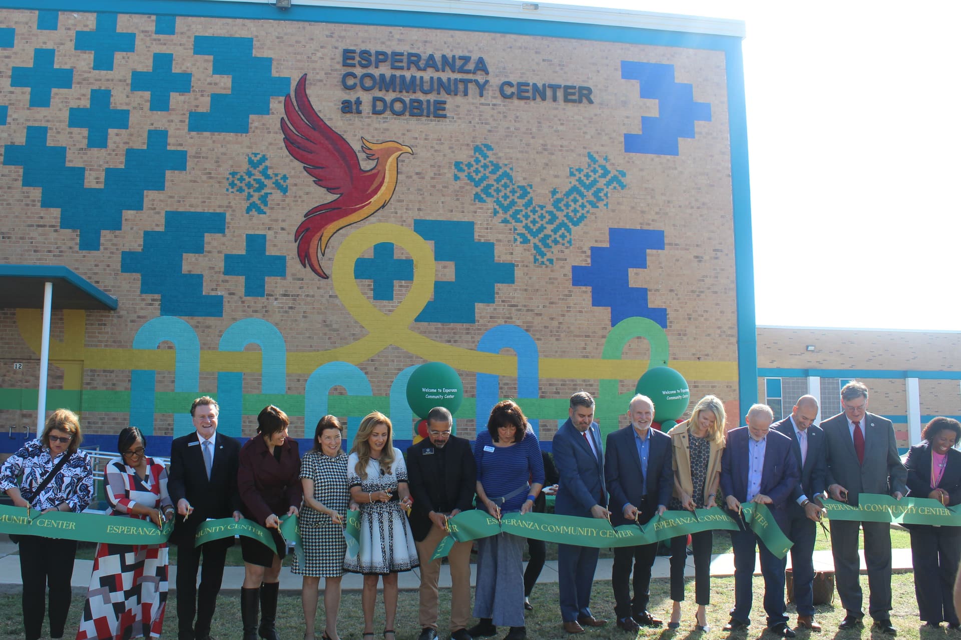 Esperanza Community Center opens in RISD’s former Dobie Pre-Kindergarten School